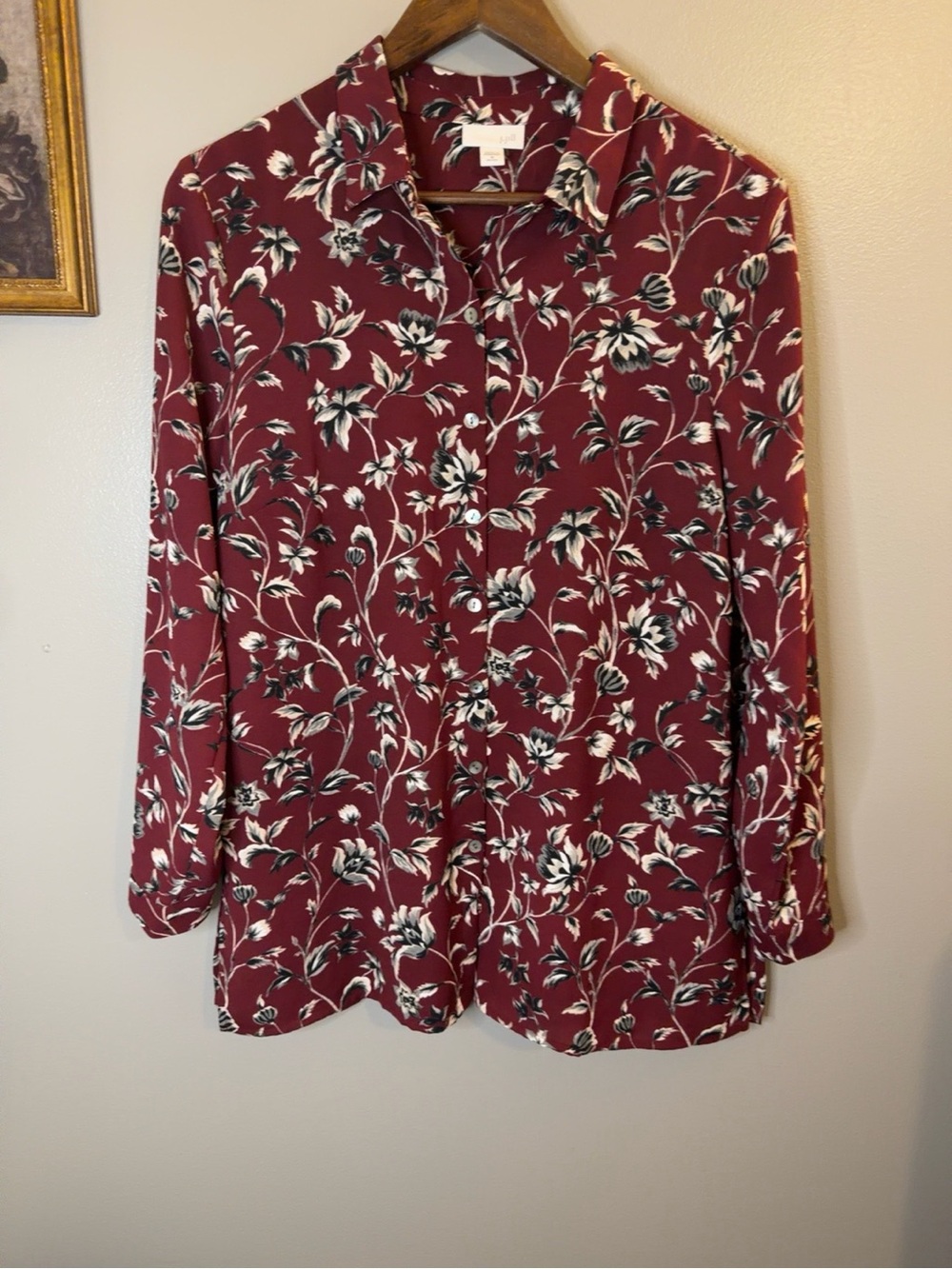 J.Jill Petite Medium Burgundy Floral Button Front Blouse 3/4 Sleeve Classic Top - Picture 4 of 9